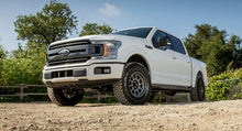 Load image into Gallery viewer, METHOD MR316 GLOSS TITANIUM 17X8 +25MM OFFSET 6X5.5 CENTERBORE