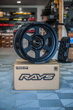 Load image into Gallery viewer, Volk Racing TE37XT 17X8.5 +15 Offset