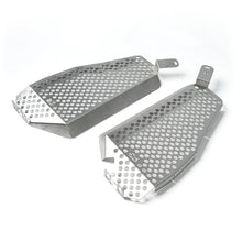 Load image into Gallery viewer, CALI RAISED CATALYTIC CONVERTER SHIELD FITS 2022+ TOYOTA TUNDRA