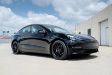 Load image into Gallery viewer, TS5 18" Tesla Model 3 Wheel (Set of 4)