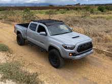 Load image into Gallery viewer, Prinsu Cab Rack Toyota Tacoma 2nd/3rd Gen | 2005-2020