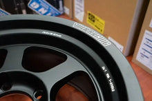 Load image into Gallery viewer, VOLK RACING TE37XT 18×9.5 5×150 0 OFFSET BLAST BLACK