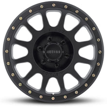 Load image into Gallery viewer, METHOD MR305 NV MATTE BLACK- GLOSS BLACK LIP 18X9 +18MM 6X5.5
