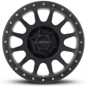 METHOD MR305 NV MATTE BLACK- GLOSS BLACK LIP 18X9 +18MM 6X5.5