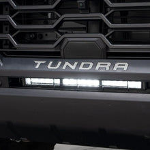 Load image into Gallery viewer, DIODE DYNAMICS SS18 LED STEALTH BUMPER LIGHT BAR KIT | 2022+ TOYOTA TUNDRA
