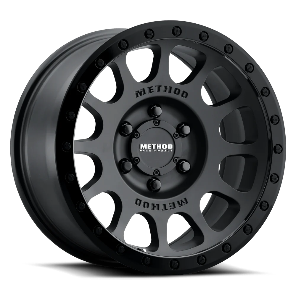 METHOD MR305 NV MATTE BLACK- DOUBLE  BLACK LIP 17X8.5 0MM 6X5.5