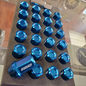 RAYS L37 DURA-NUTS 12×1.5 24PCS WITH LOCKS – BLUE